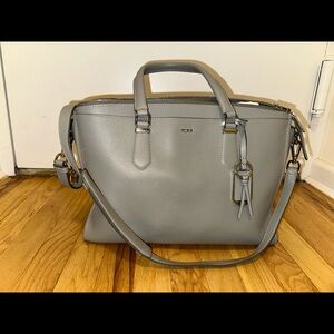 Tumi Esme Business Brief - Laptop Bag Gray